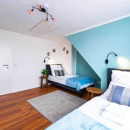 Stadtblick - Modernes Wohnen Auf 2 Etagen 크베들린부르크