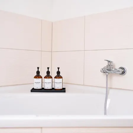 Appartement Stadtblick - Modernes Wohnen Auf 2 Etagen *